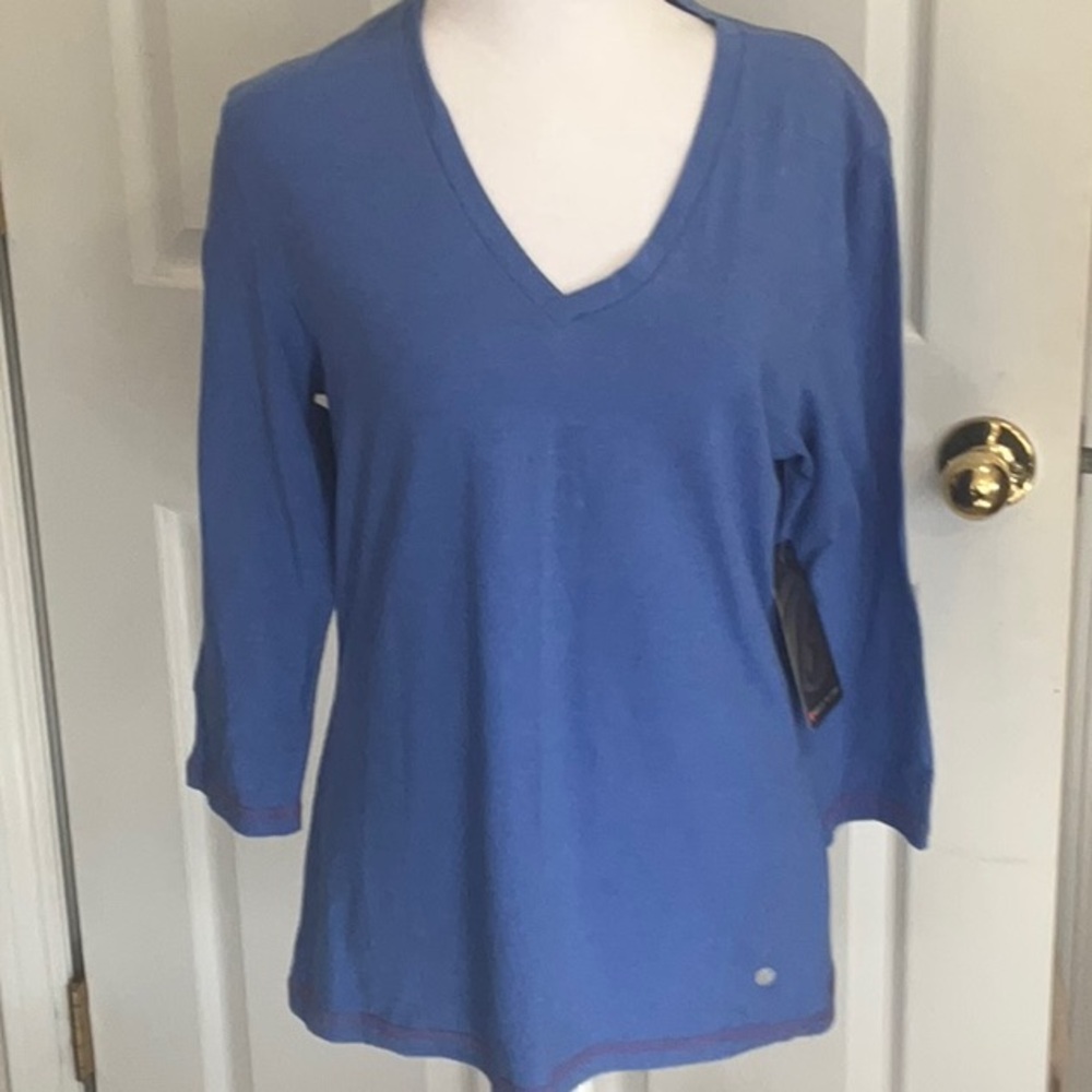 BALLY TOTAL FITNESS DRY-WIK PERFORMANCE TEE SIZE LARGE NWOT